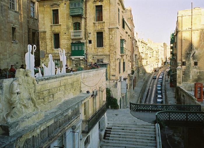 p2006 01 10206105 018m