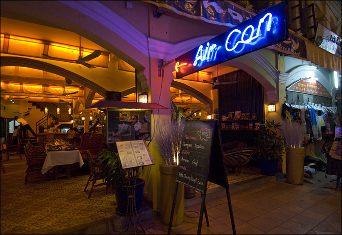 p2010 03 d200a 0102m