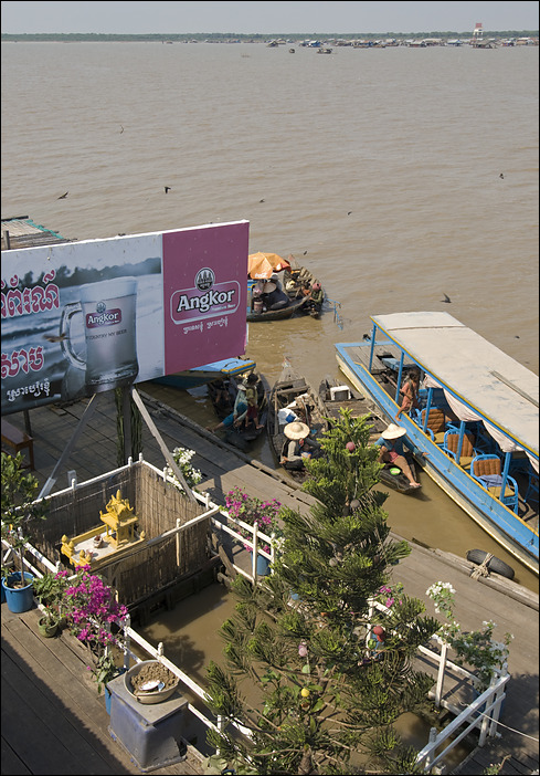 p2010 03 d200b 0052m