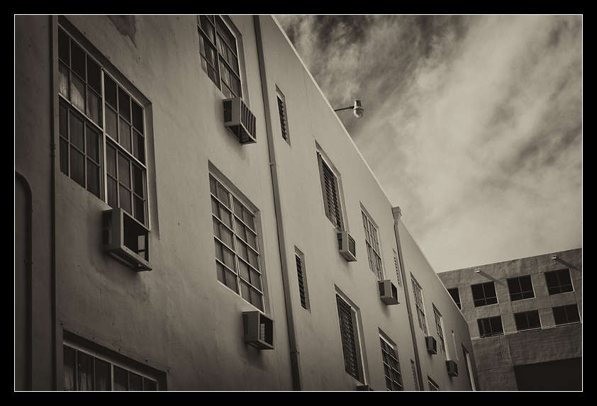 p2012 01 m9 13077mbw